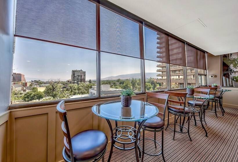 هتل Plaza Resort Club Reno
