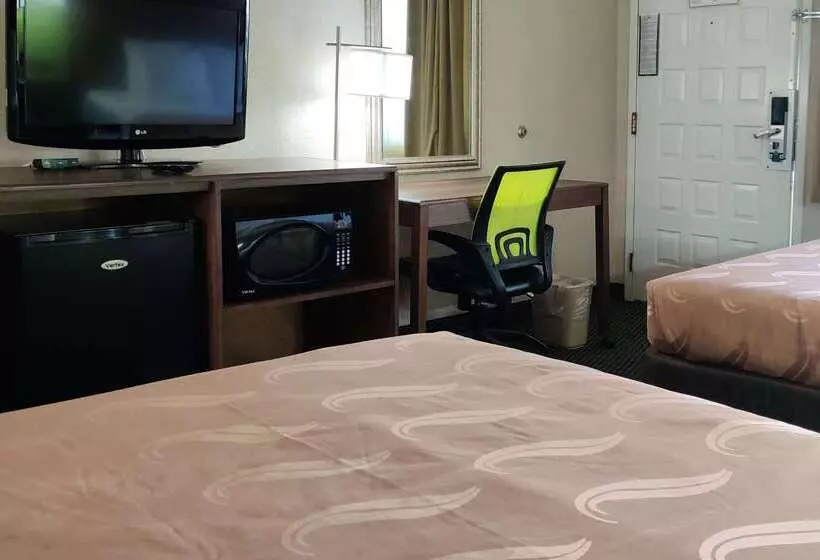 هتل Quality Inn Flagstaff East I40