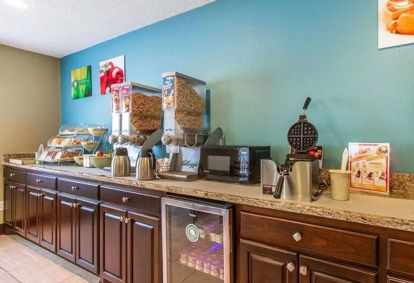 ホテル Quality Inn Murray University Area