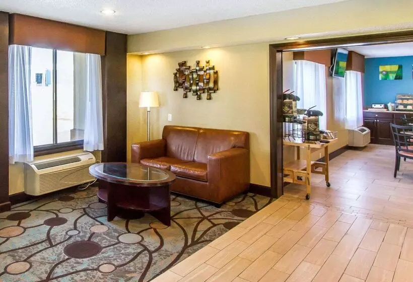 ホテル Quality Inn Murray University Area