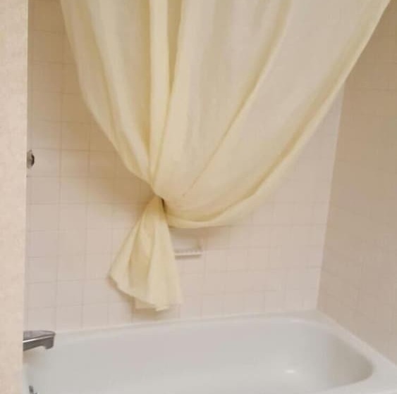 Hotel Red Carpet Inn & Suites