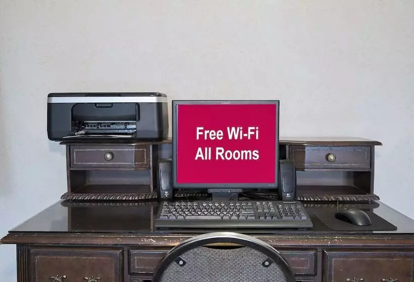 호텔 Red Roof Inn Jackson, Oh