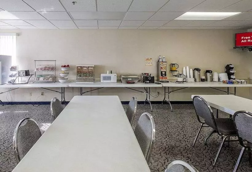 호텔 Red Roof Inn Jackson, Oh