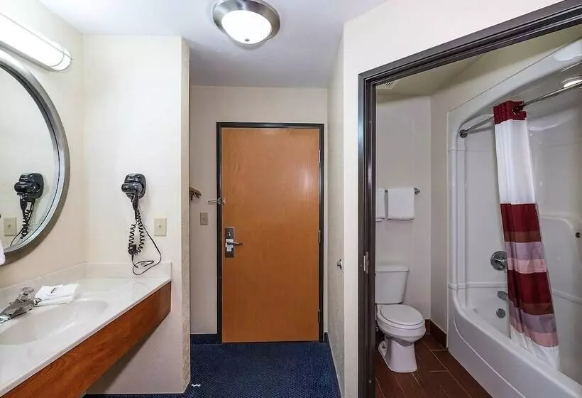 호텔 Red Roof Inn Jackson, Oh