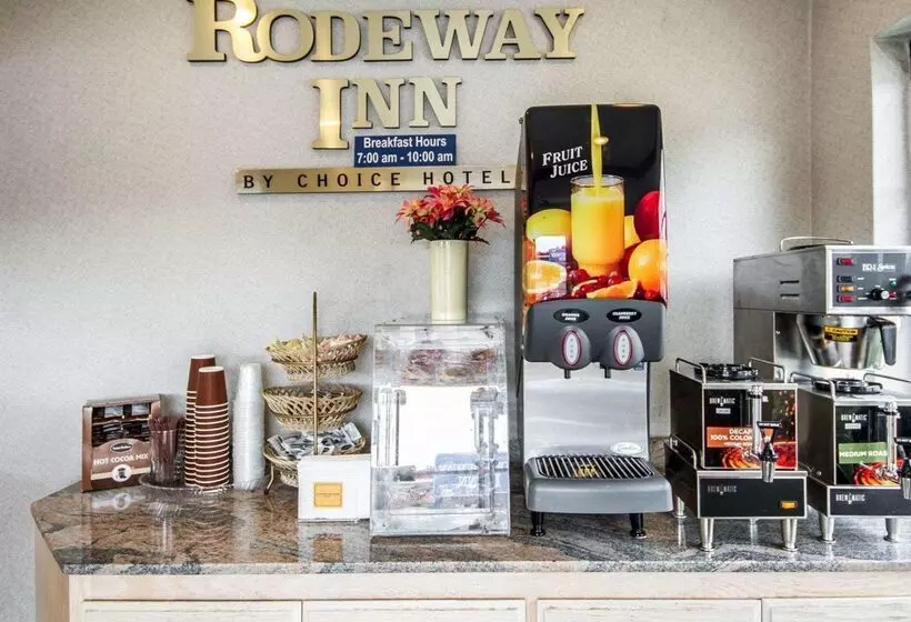ホテル Rodeway Inn Monterey Near Fairgrounds