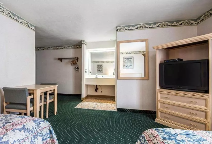 ホテル Rodeway Inn Monterey Near Fairgrounds