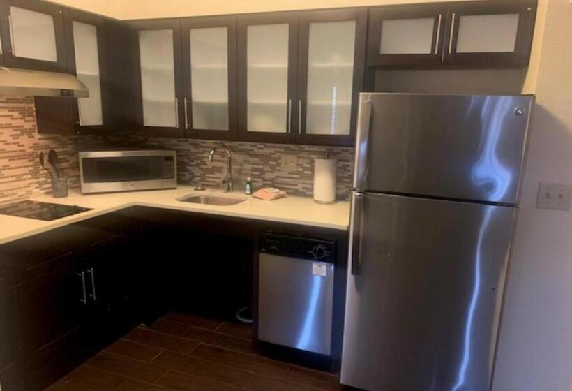 فندق Staybridge Suites Indianapolis Fishers, An Ihg