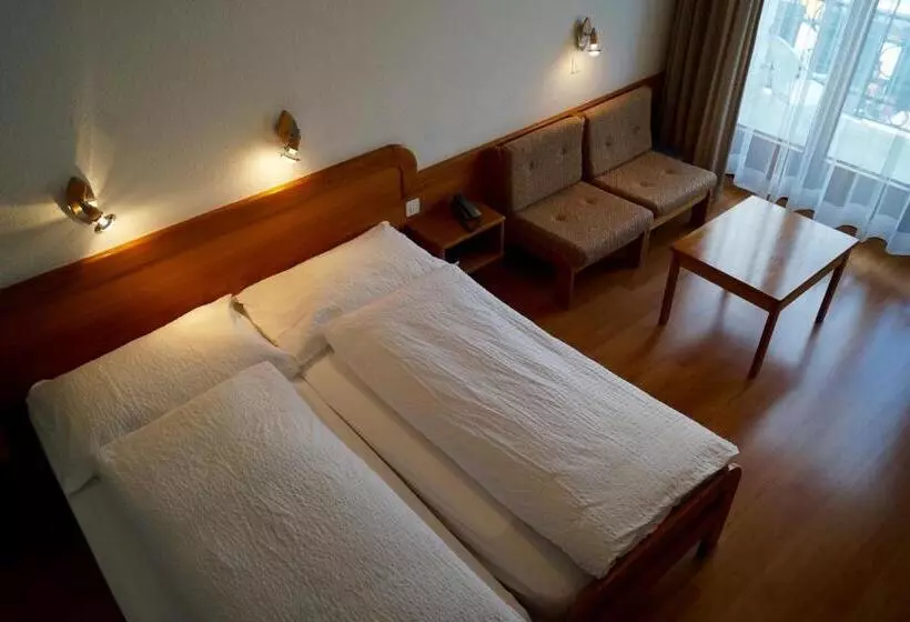 בית מלון כפרי Victoria