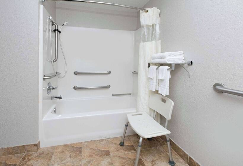 Microtel Inn & Suites By Wyndham Oklahoma City Airport