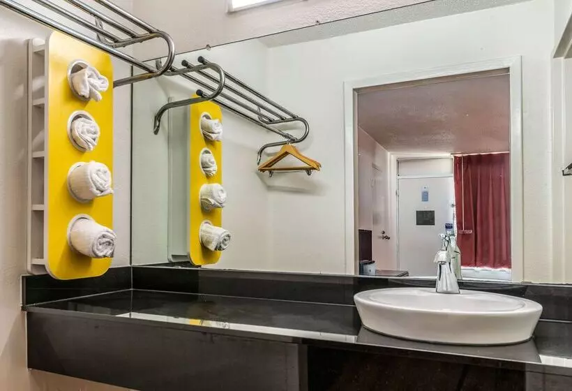 Motel 6 Natchitoches La