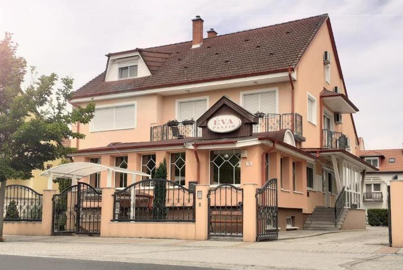 Bed & Breakfast éva Panzió