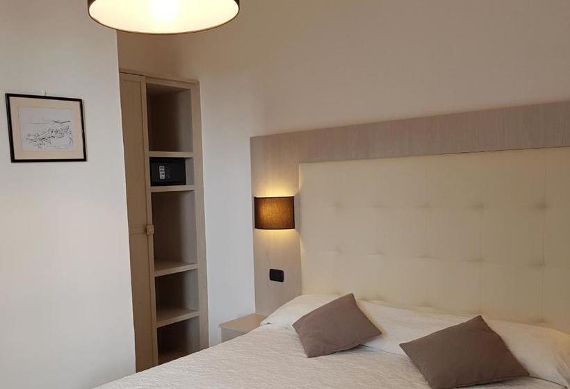 ホテル Albergo Degli Amici