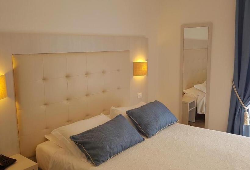 ホテル Albergo Degli Amici