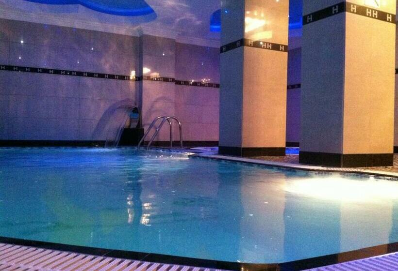 فندق Arca Lui Noe