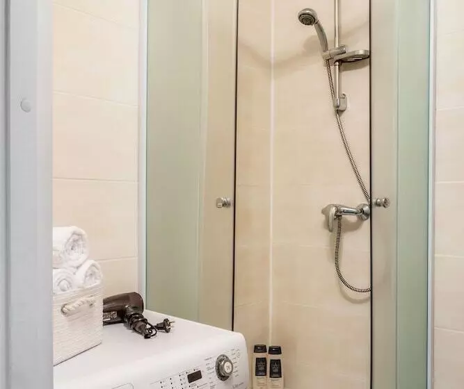 ホテル Paulmarie Apartments In Bobruisk