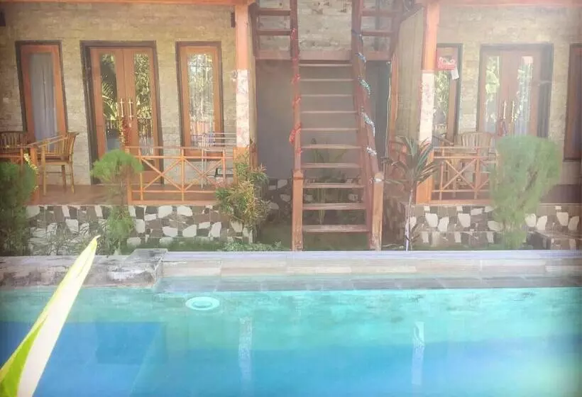 ホテル Putra Bali Villa By Bukit Vista
