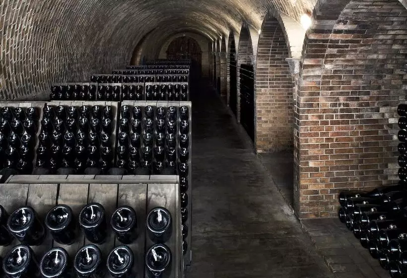 Maaseutuhotelli Villa Gradoni