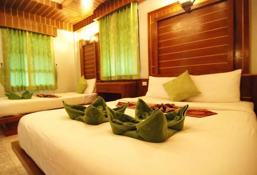 Nature Beach Resort, Koh Lanta