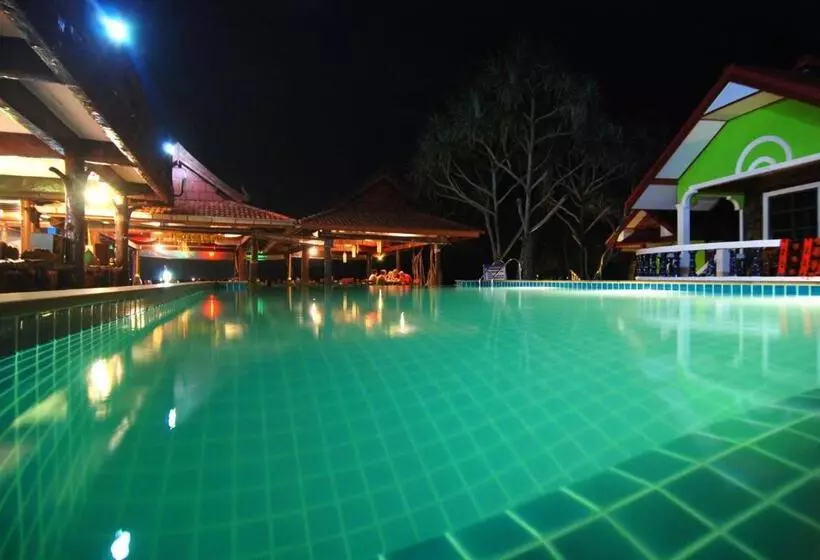 Nature Beach Resort, Koh Lanta