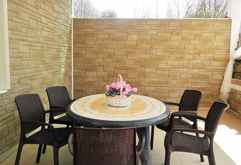 פנסיון Guest House Suncity