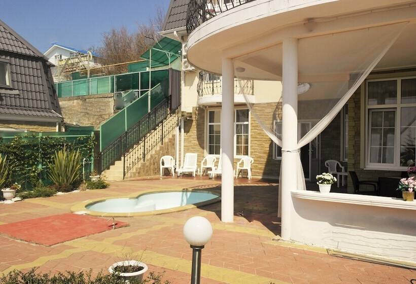 פנסיון Guest House Suncity