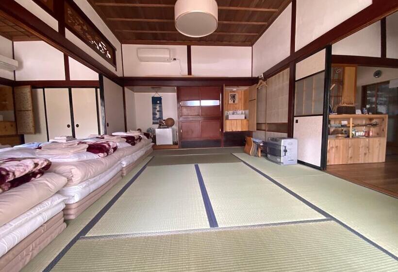 ペンション Traveler's Wharf Shichigahama