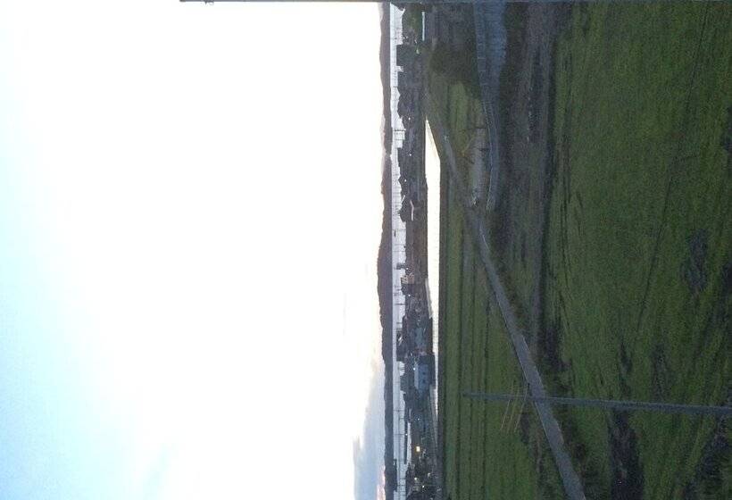 ペンション Traveler's Wharf Shichigahama