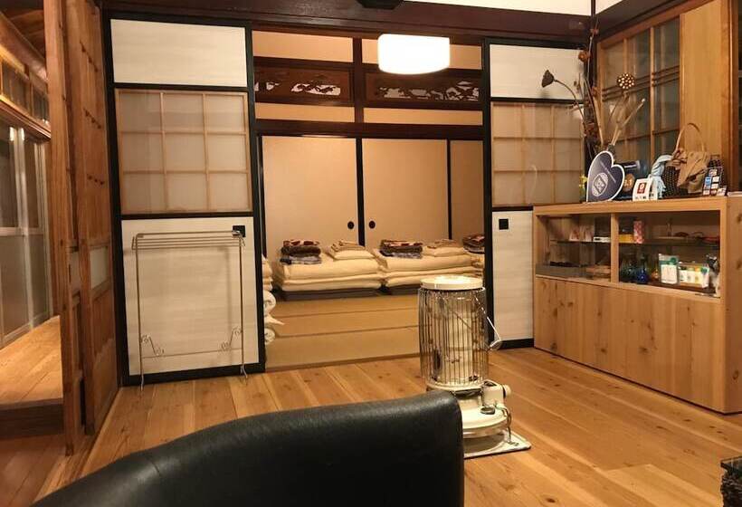 ペンション Traveler's Wharf Shichigahama