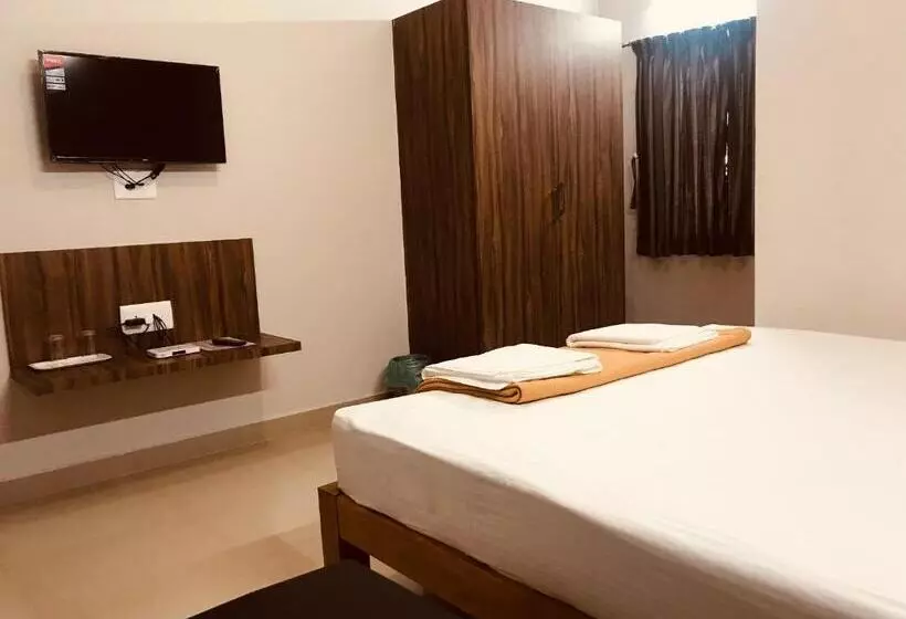 ユースホステル Sharada Residency