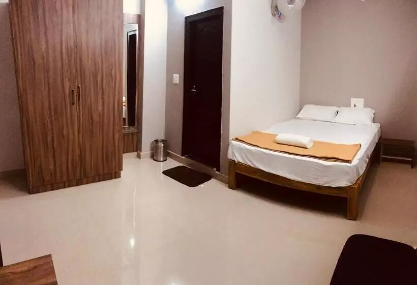 ユースホステル Sharada Residency