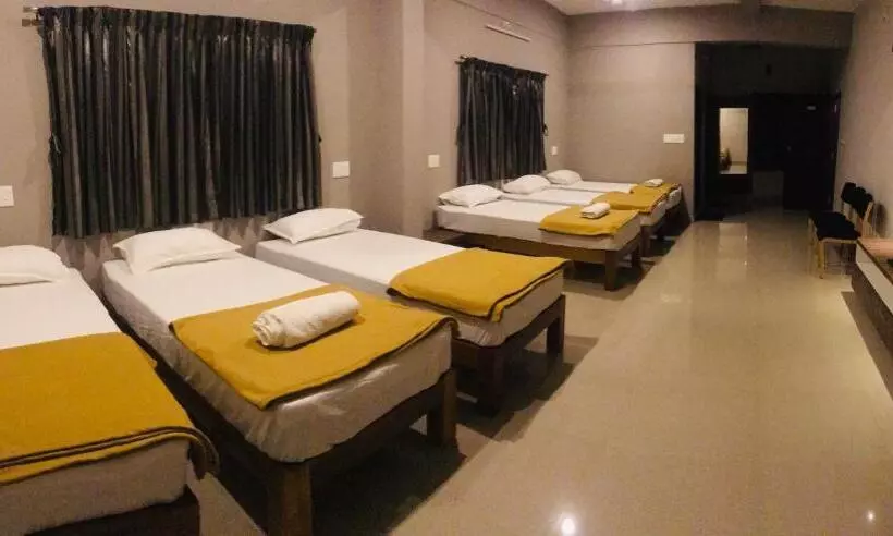 ユースホステル Sharada Residency