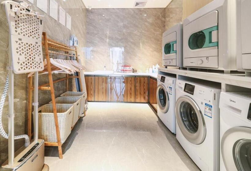 Atour Hotel Guanlan Shenzhen