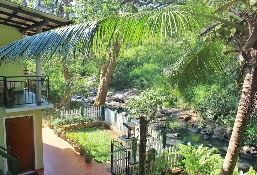 Aamiaismajoitus (B&B) Kandy Guesthouse