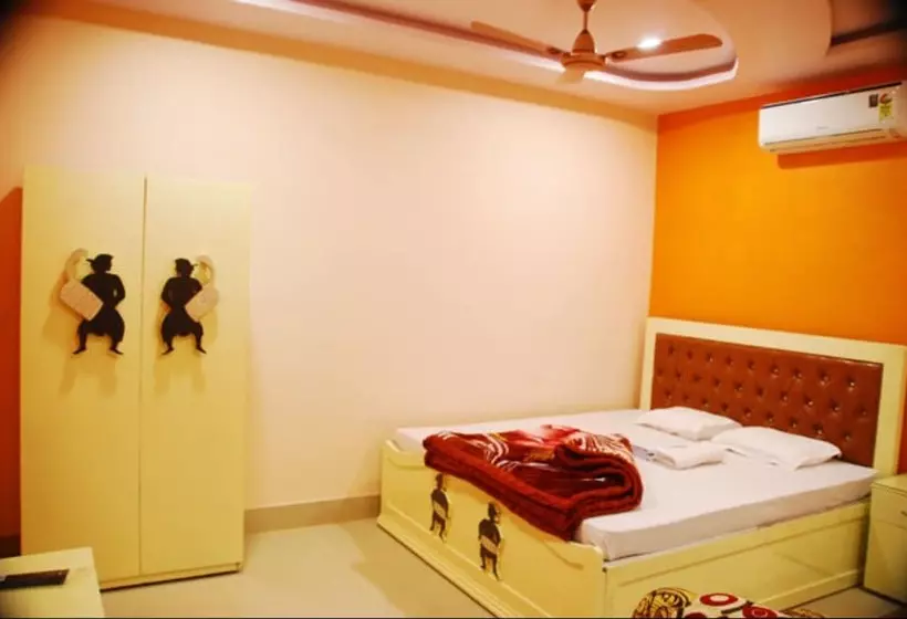 Chilapata Green Resort   Hostel