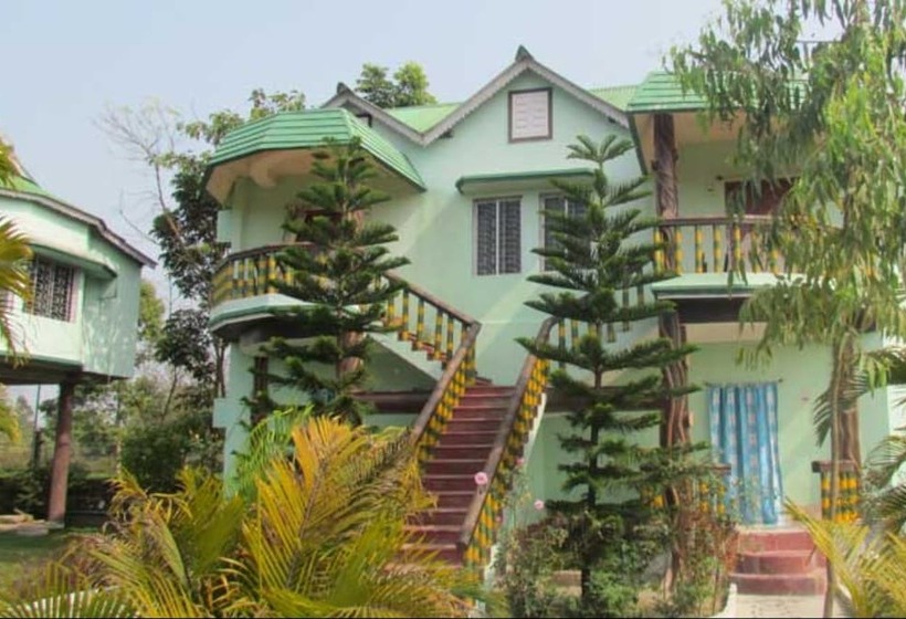 Chilapata Green Resort   Hostel