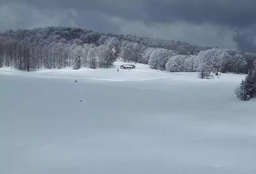 Hostelli Ristorante Albergo Rifugio Montescuro