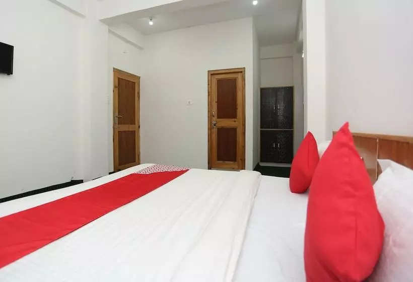 هتل Ananta Resorts By Oyo Rooms