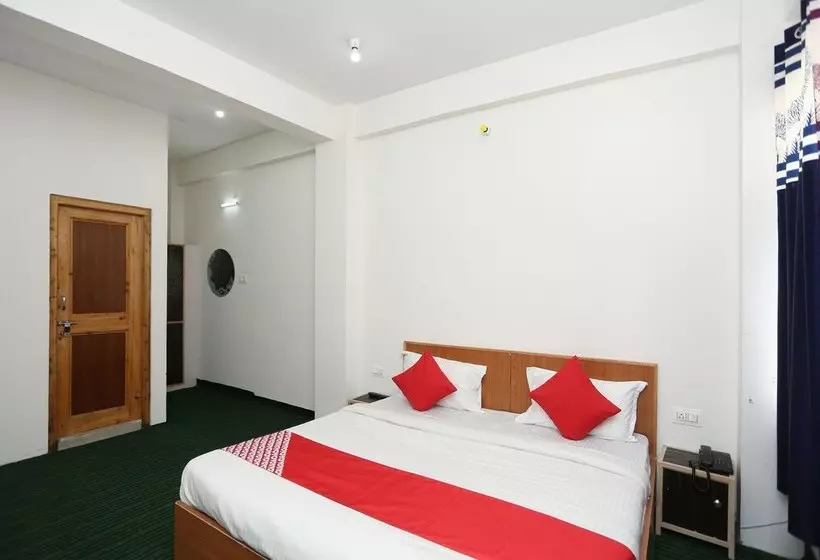هتل Ananta Resorts By Oyo Rooms