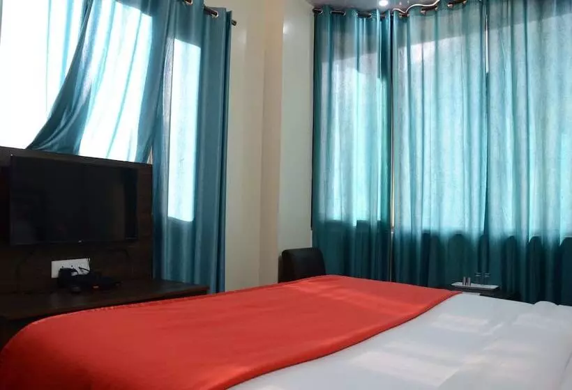 ホテル Kc Regency