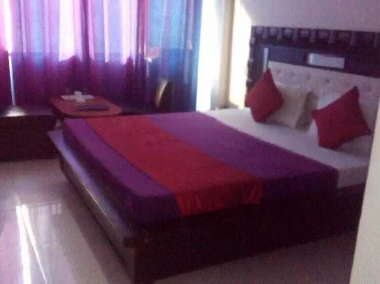 ホテル Kc Regency