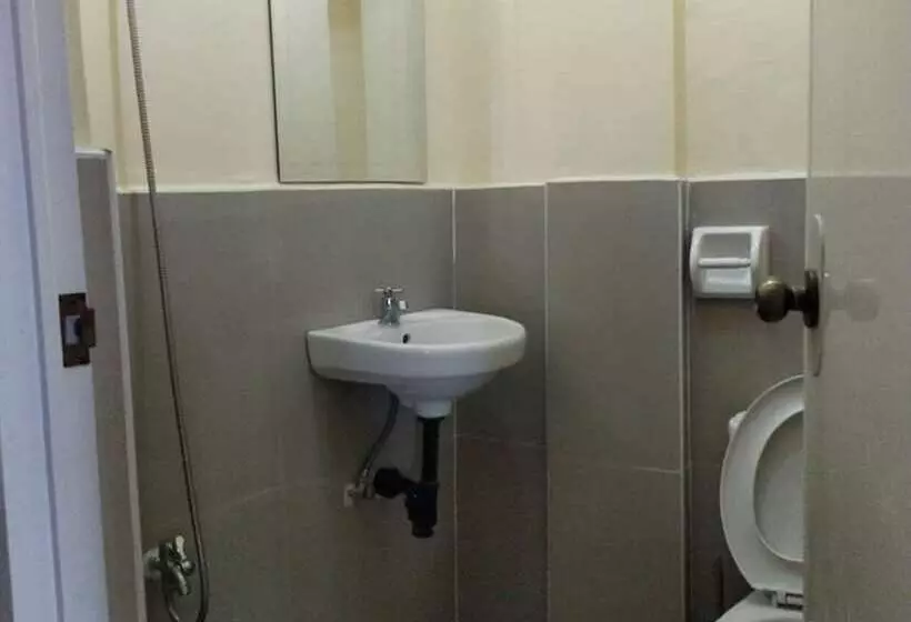هتل Marjhun's Apartelle