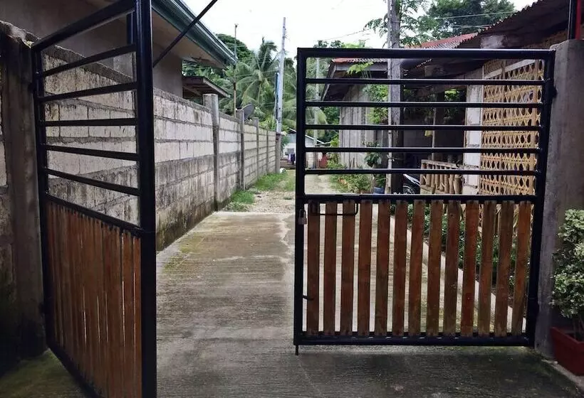 هتل Marjhun's Apartelle
