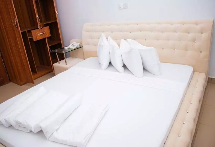 Hotelli Odjidja Royal Palace