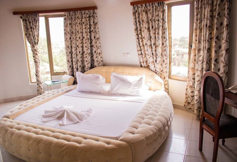 Hotel Odjidja Royal Palace