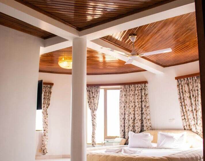 Hotel Odjidja Royal Palace