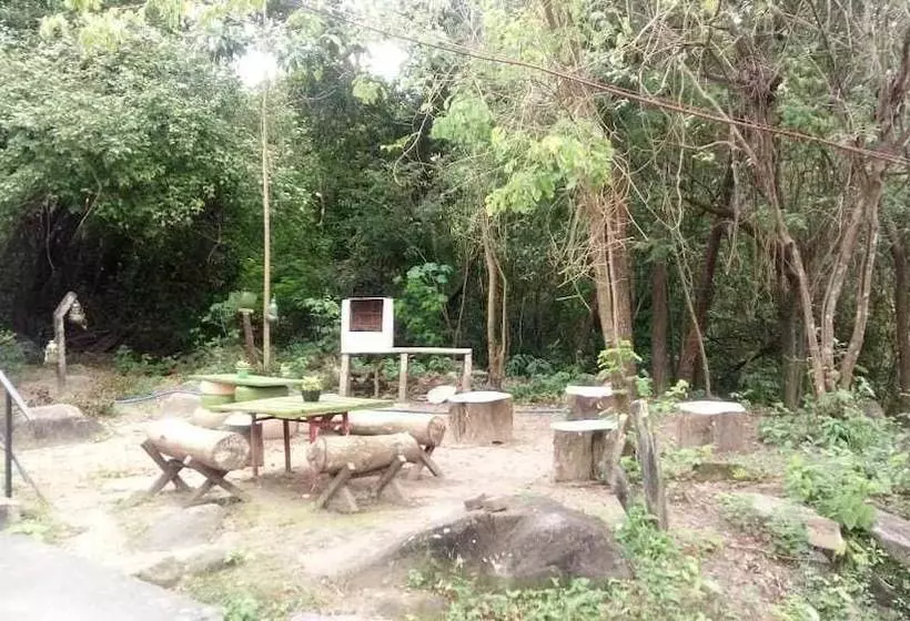 ホテル Aconchegante Pousada Do Valle Por Carpediem