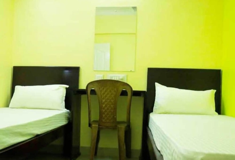 فندق Raga Residency