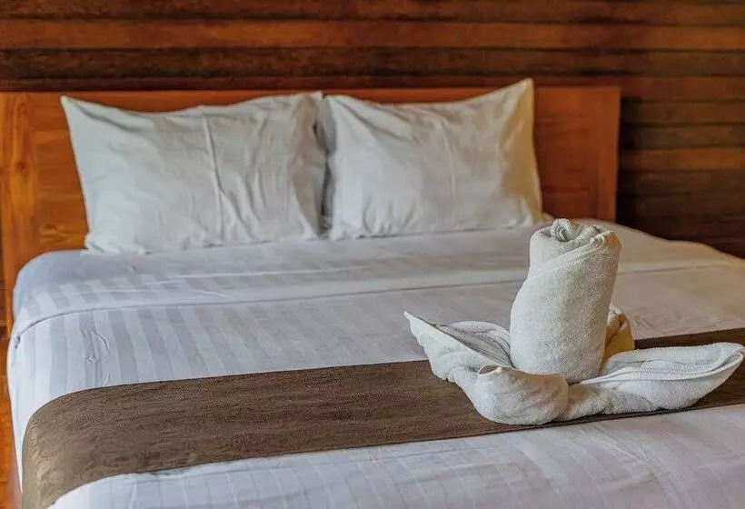 Hotelli Rijet Villa Beach & Restaurant