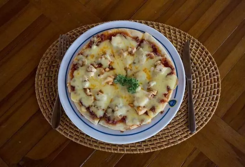 Hotelli Rijet Villa Beach & Restaurant