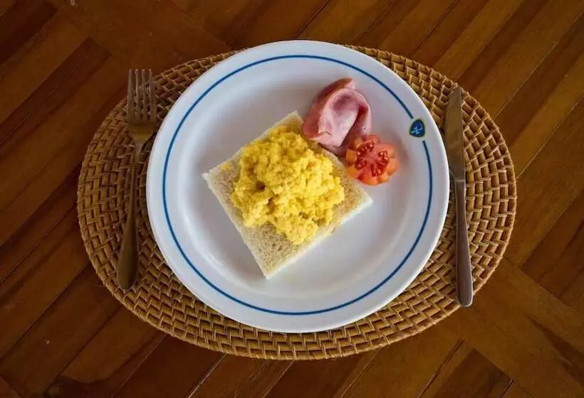 Hotelli Rijet Villa Beach & Restaurant